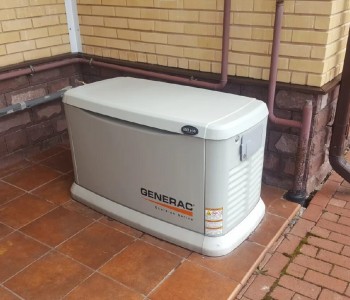 генератор Generac